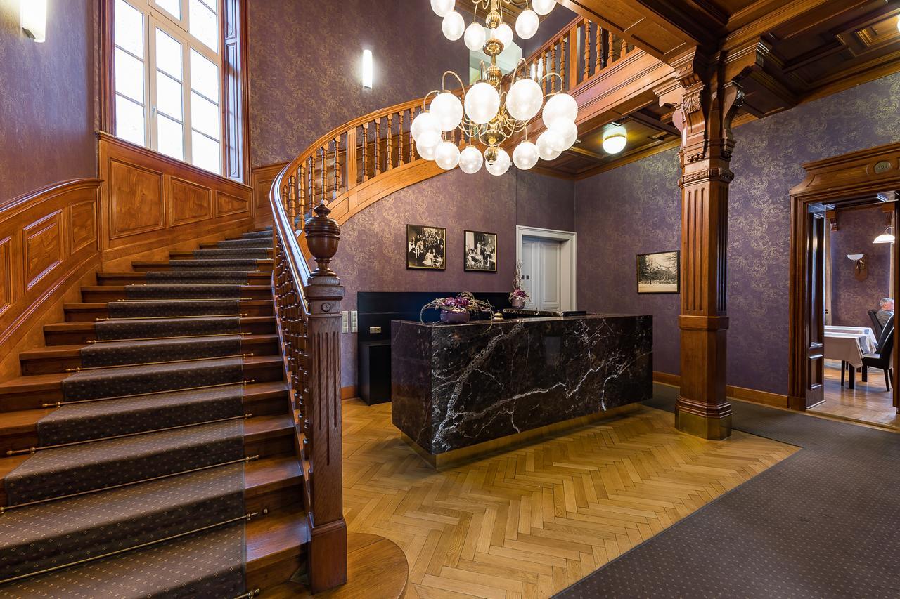 Wellness & Spa Hotel Villa Regenhart Jeseník Kültér fotó